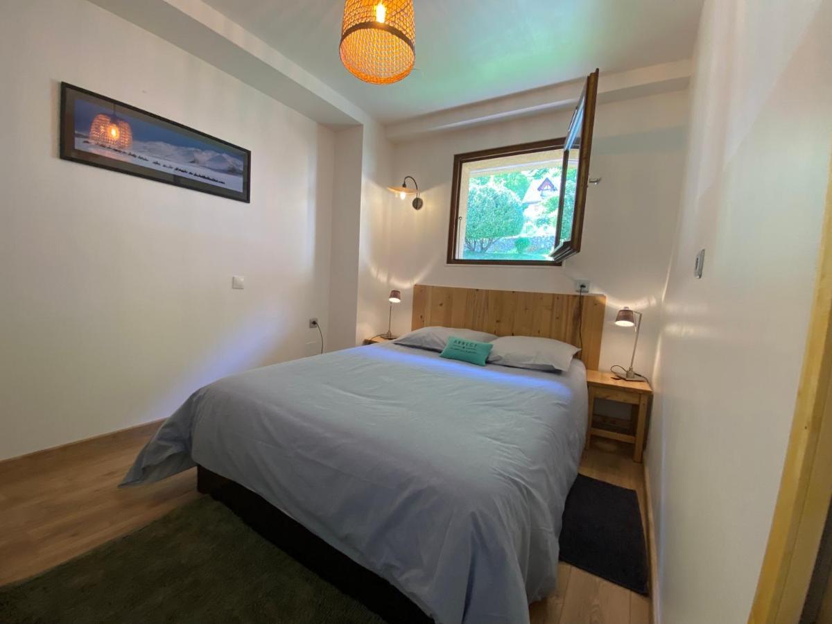 Appartement Au Calme Avec Vue Sur Les Montagnes. Sévrier Extérieur photo